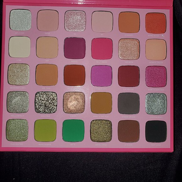 MORPHE X JEFFREE STAR ARTISTRY PALETTE. - Picture 2 of 2